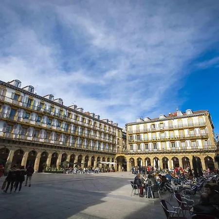 The Collection | Konsti San Sebastian